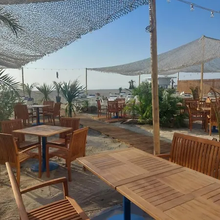 C&m By Zora Lägenhet