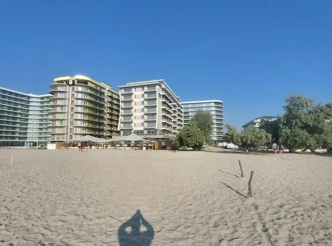 Apartamento C&m By Zora Năvodari