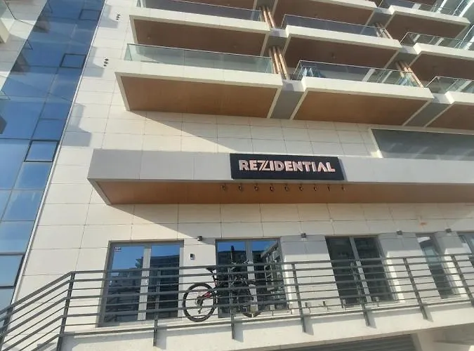 Apartamento C&m By Zora Năvodari