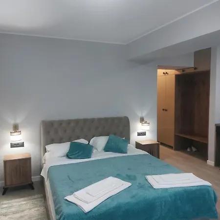 C&m By Zora Apartament