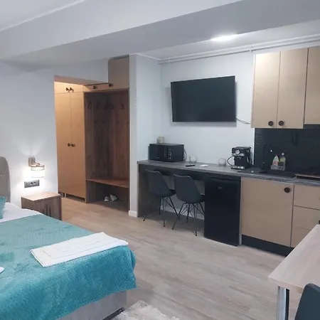 Apartament C&m By Zora *