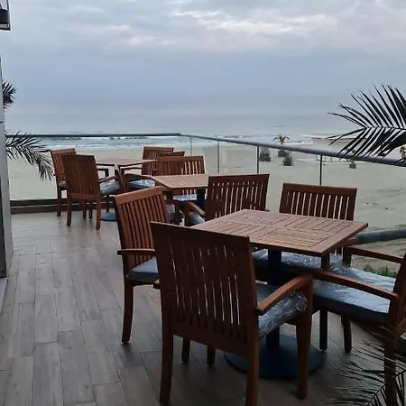 C&m By Zora Apartament *